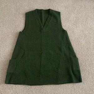 Cozy Picket Sweater Vest * New in package*